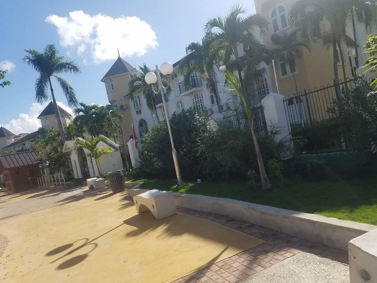 אוצ'ו ריוס Rosi Ocean Sand Hotel Apt