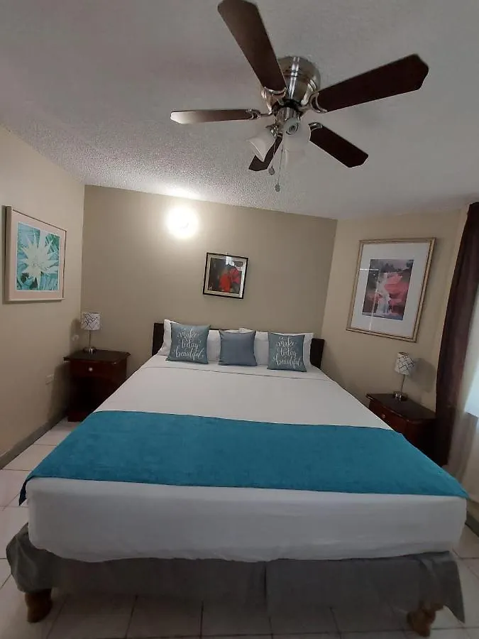 Rosi Ocean Sand Hotel Apt Ocho Rios